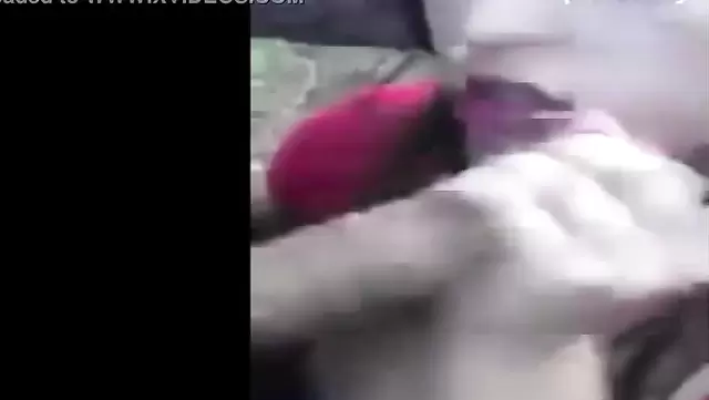 Azerbaycanlı öğrenci ağzına siktiriliyor.
